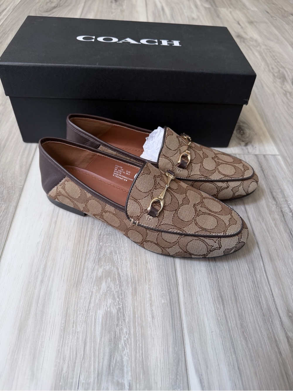 Coach Haley Signature Jacquard Loafers Khaki Mahogany Size 6